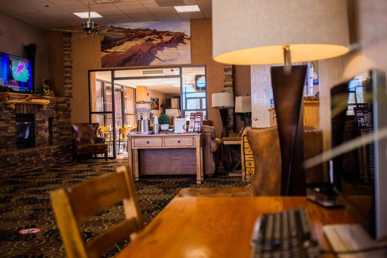 Inn At The Canyons 몬티첼로 외부 사진